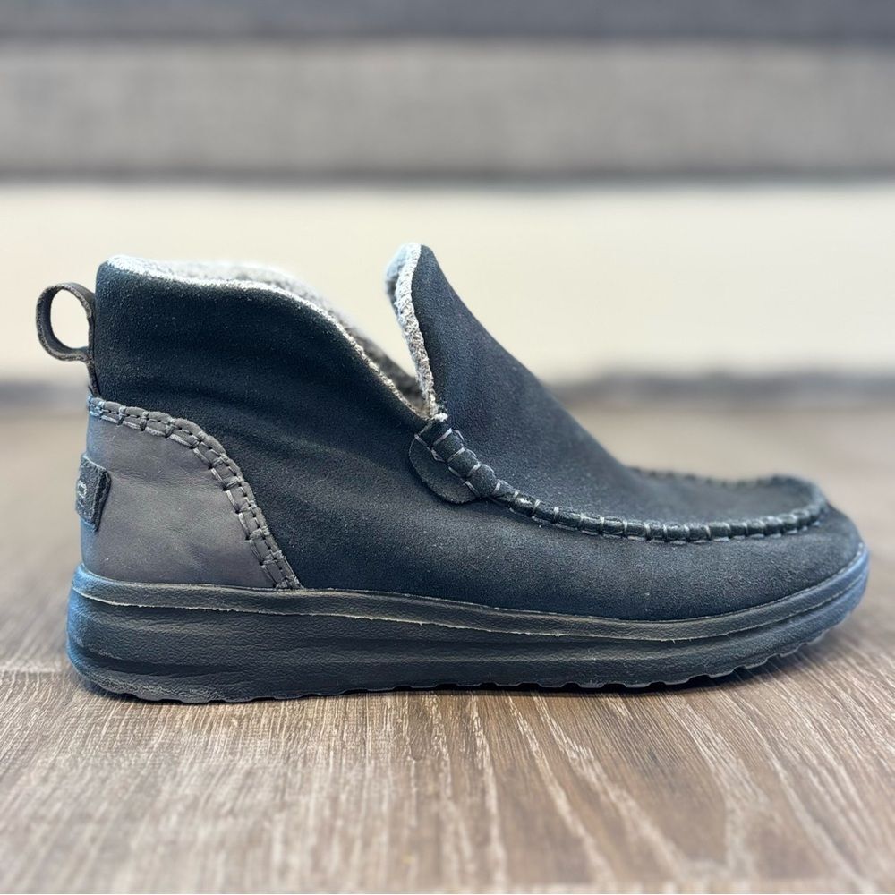 Hey Dude Denny Suede Black Ankle Boots 6